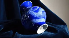 Váza s drakem: Jak mezi starožitnostmi objevit porcelán za 5000 eur