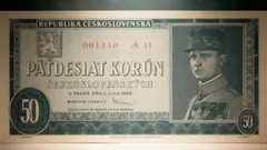 Tato padesátikoruna z roku 1948 může být ve vašem rodinném alba: zkontrolujte to — za dobrý stav nabízejí slušné peníze